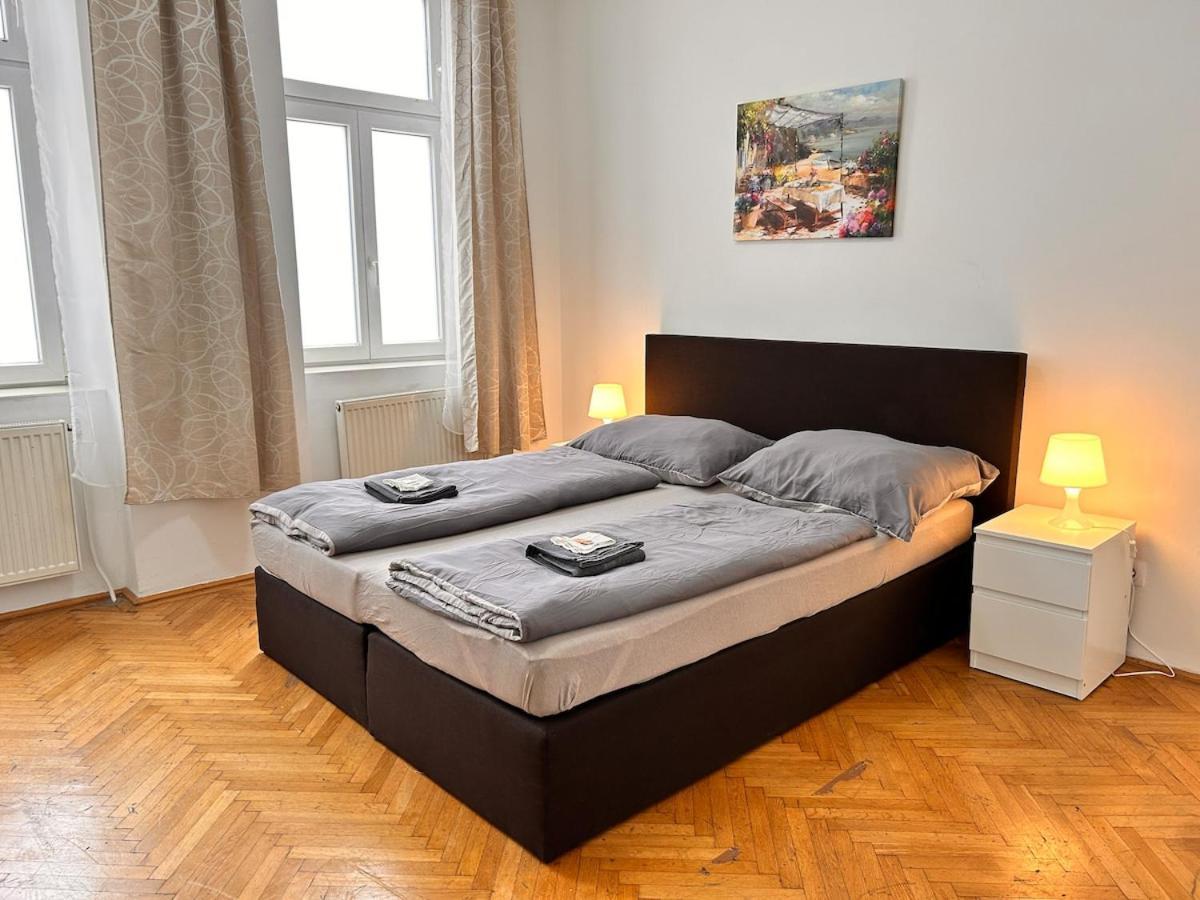 Spacious Central 4-Room Suite For 6 - Near Subway Vienne Extérieur photo